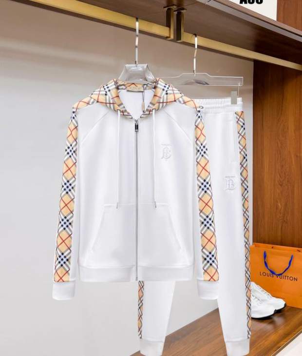 Picture of Burberry Sweater Suits _SKUBurberryM-3XL12yn29237279